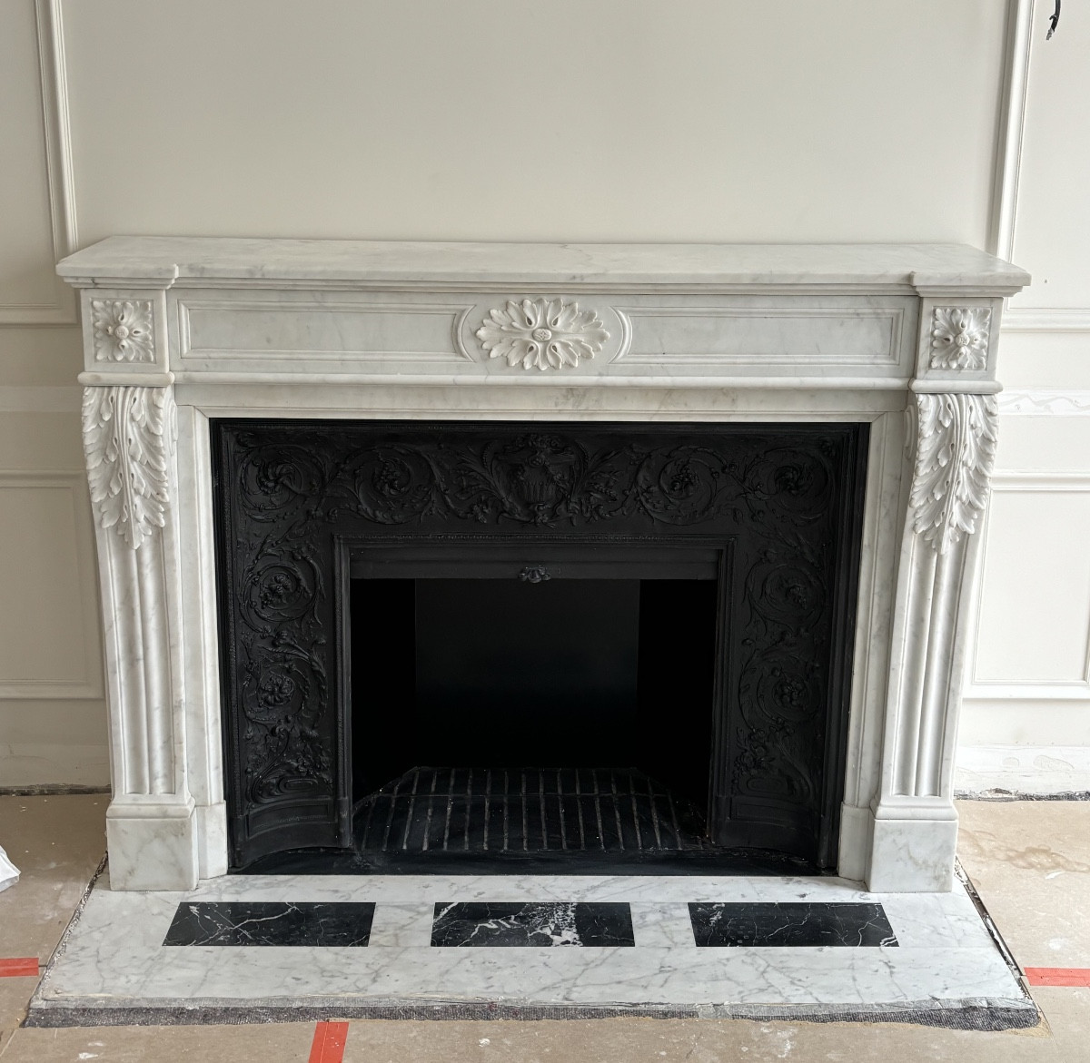 Antique Louis XVI Style Fireplace Made Of Carrara Marble, Late 19th Century 