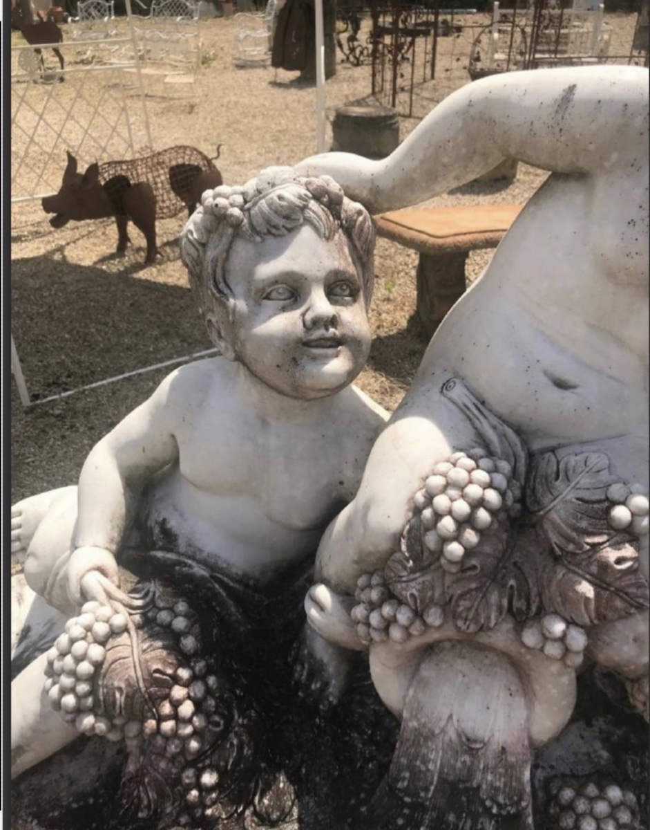 A Large Group Of Children Carved From White Marble, Depicting The Return From The Harvest  -photo-3
