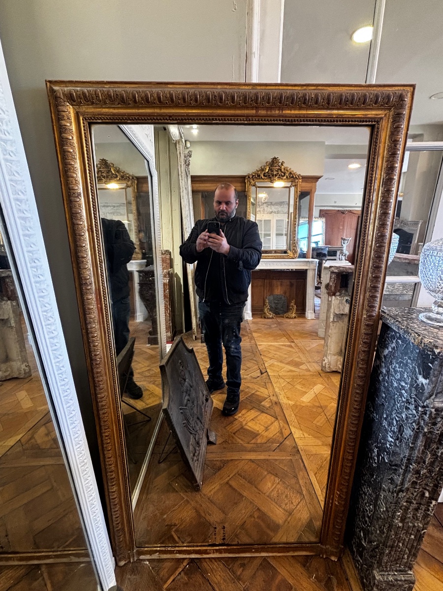 Paire de miroirs de cheminées de style Louis XVI dorés datant de la fin du XIXeme siècle -photo-4