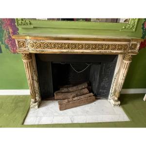 Exceptional Louis XVI Fireplace In Statuary White Marble With Rich Bronze Decor