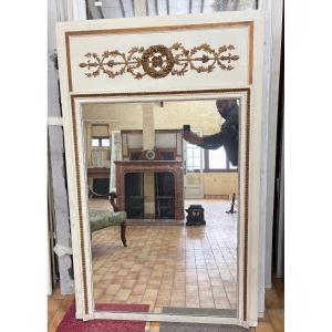 Paire de trumeaux peint et doré  de style Louis XVI fin du XIXeme siècle 