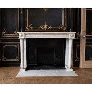 Antique Louis XVI Style Fireplace In White Marble With Columns And Rosettes