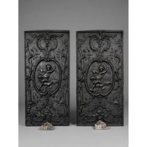 Pair Of Cast-iron Mantelpieces Decorated With Cherubs, 19th Century