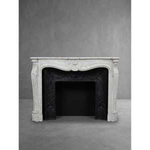Antique Louis XV-style Fireplace Made Of Carrara Marble, Dating From The Late 19th Century