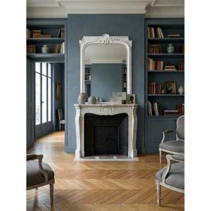 Cheminée ancienne en marbre Carrare style Pompadour à pieds Louis XV fin du XIXeme siècle