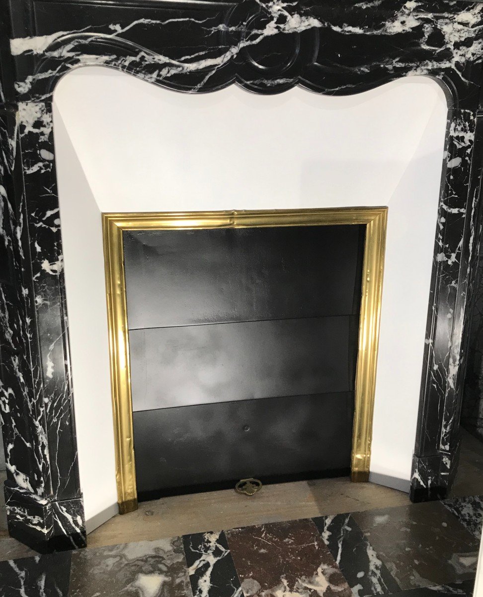 Small Antique Louis XV “pompadour” Style Fireplace In Marquina Marble.-photo-2