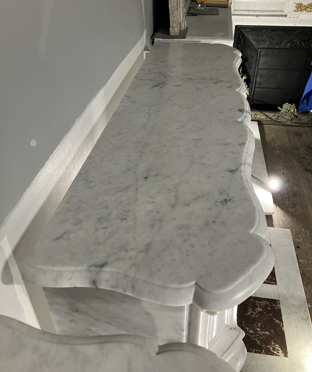 Antique Louis XV Style Fireplace In Veined White Marble.-photo-7