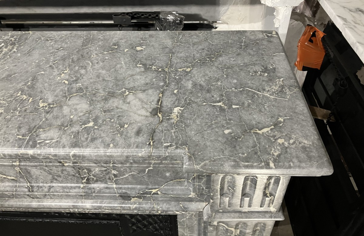 Antique Louis XVI Style Fireplace In Veined Grey Marble.-photo-5