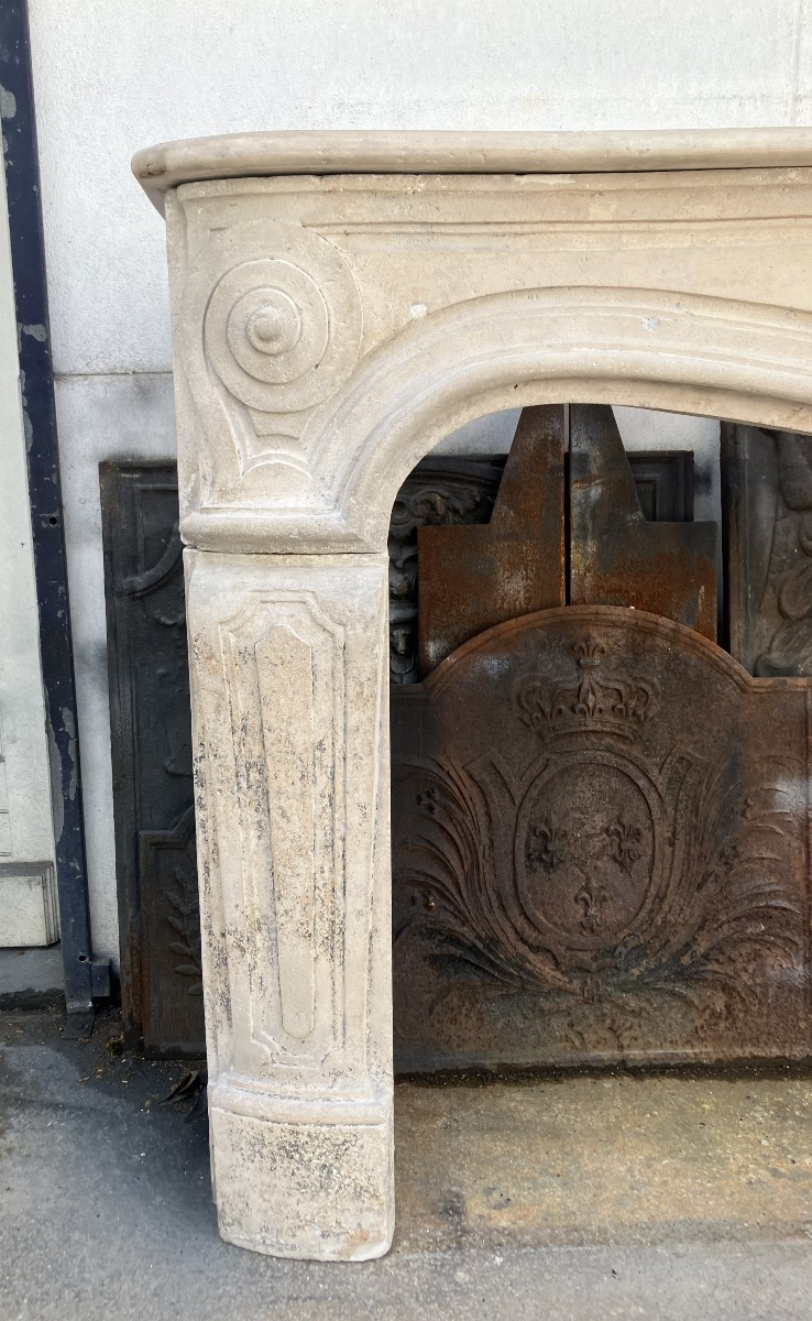 Large Antique Louis XV Stone Mantel.-photo-3
