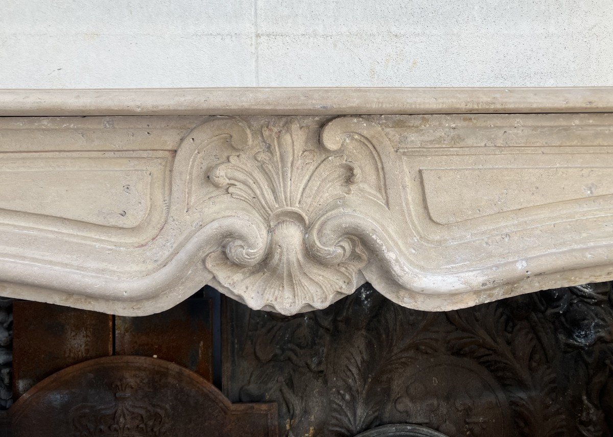 Large Antique Louis XV Stone Mantel.-photo-2