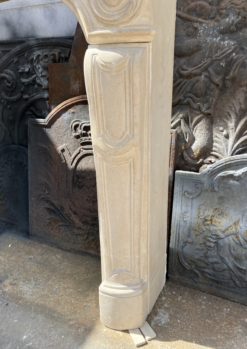 Antique Louis XV Style Stone Mantel.-photo-3