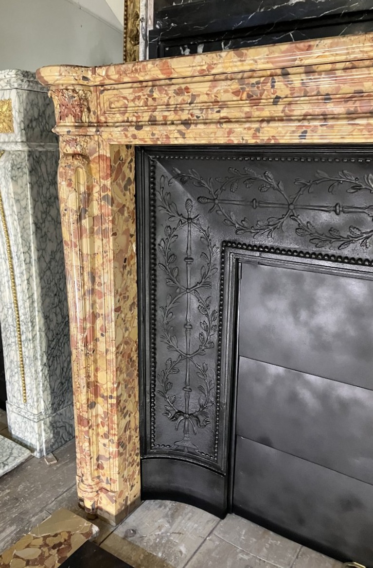 Antique Louis XVI Fireplace In Aleppo Breccia Marble-photo-4
