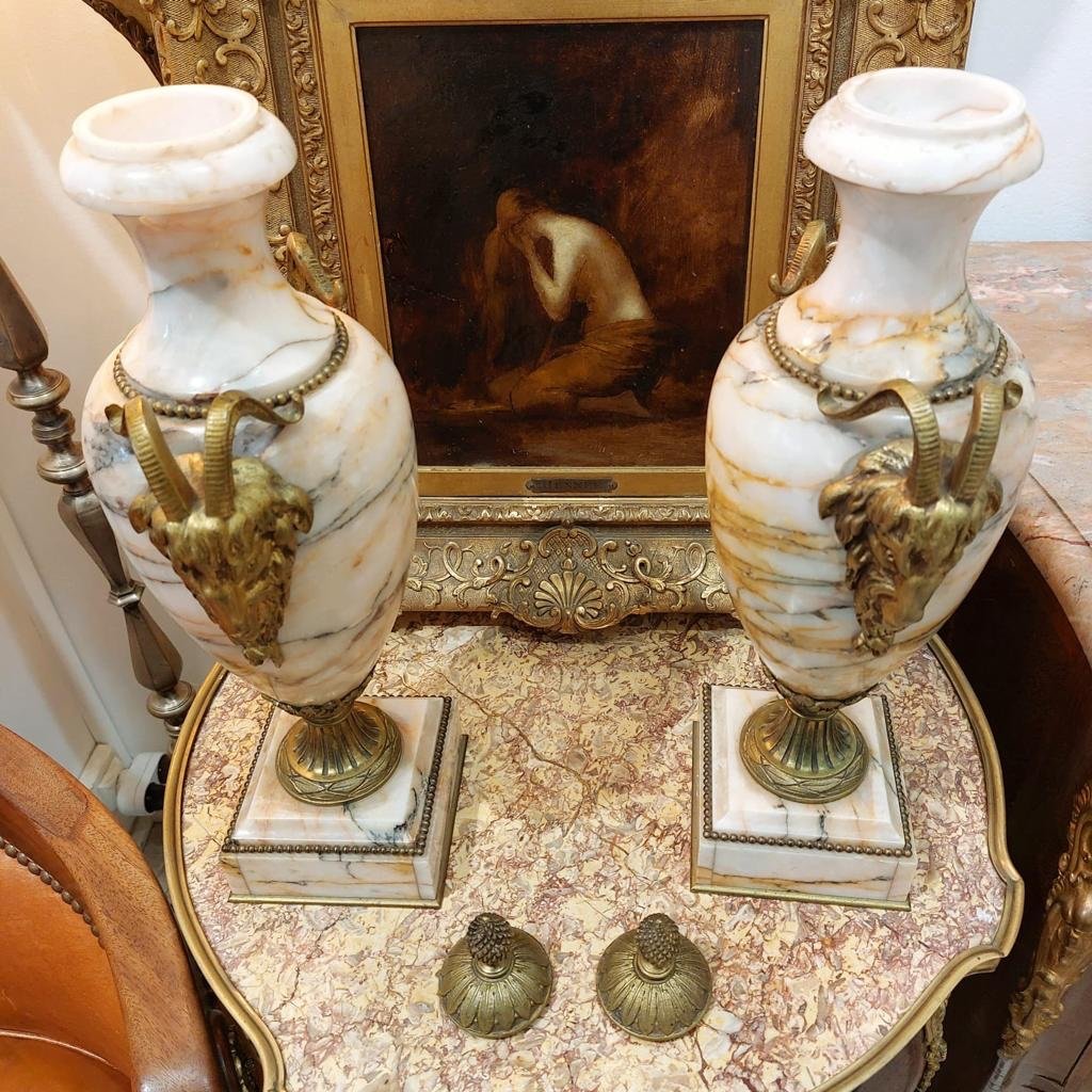 Pair Of Cassolettes With Aries Heads In Marble From Skyros End XIX Ieme-photo-3