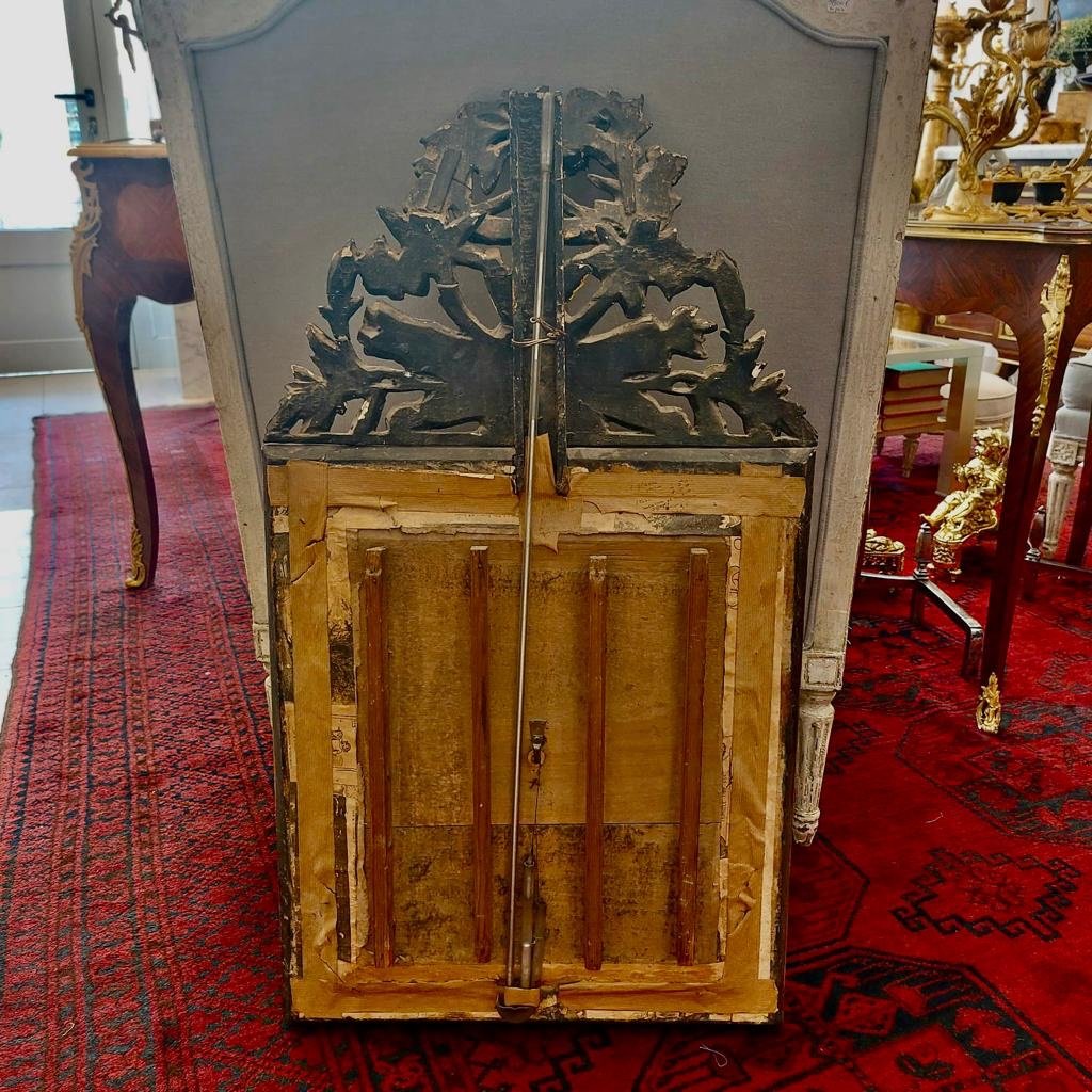Barometer In Golden Wood From The Louis XVI Period With Decorations Of Doves From The 18th Century-photo-1