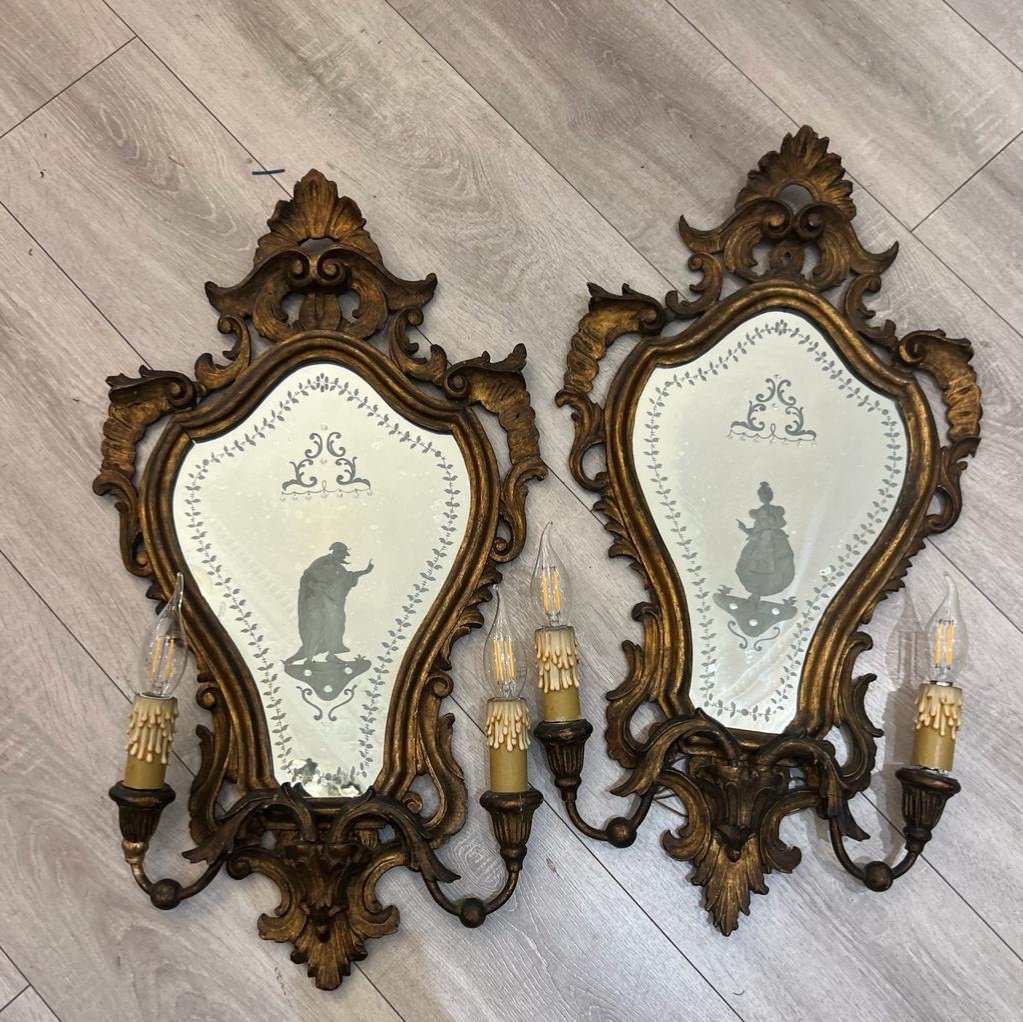 Pair Of Venetian Sconces In Golden Wood With Engraved Ice Backgrounds From The 19th Century-photo-3