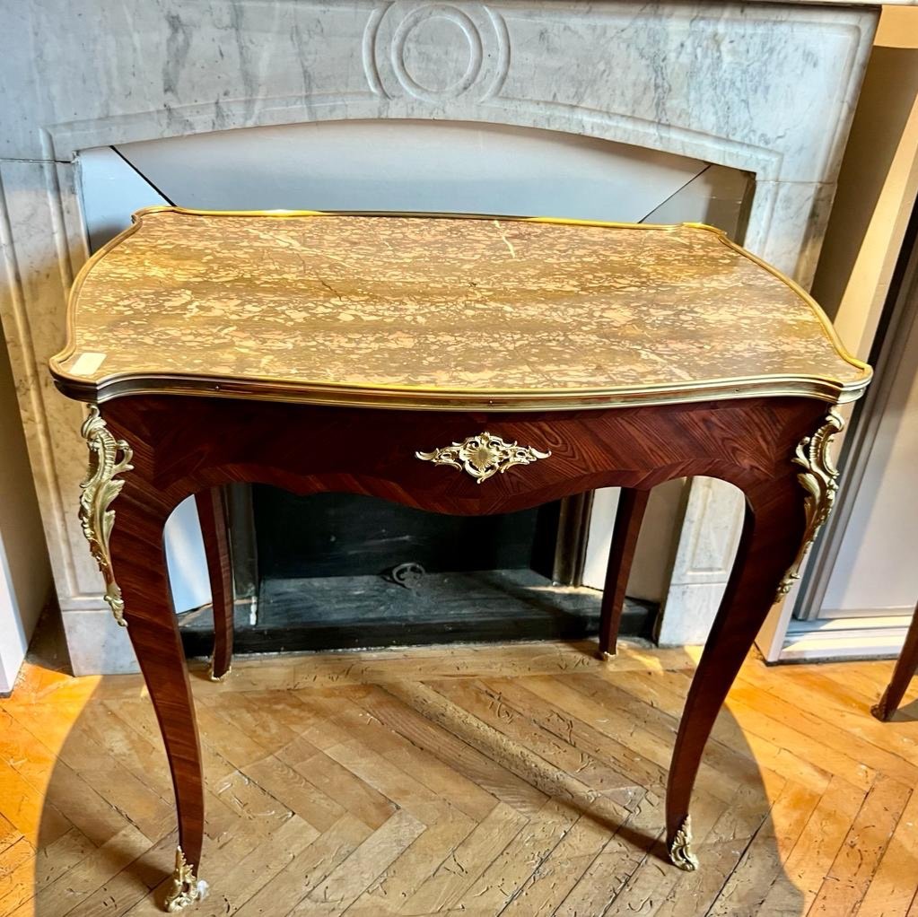 Table D’appoint  De Style Louis XV en bois de Violette Dessus Marbre D’époque Fin XIX Ieme -photo-4
