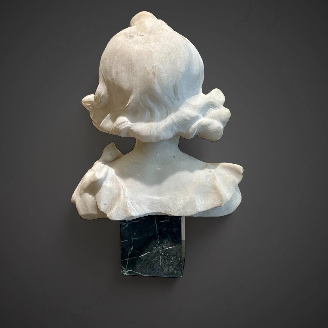 Buste de fillette  en marbre de Carrare  fin XIX ieme -photo-3