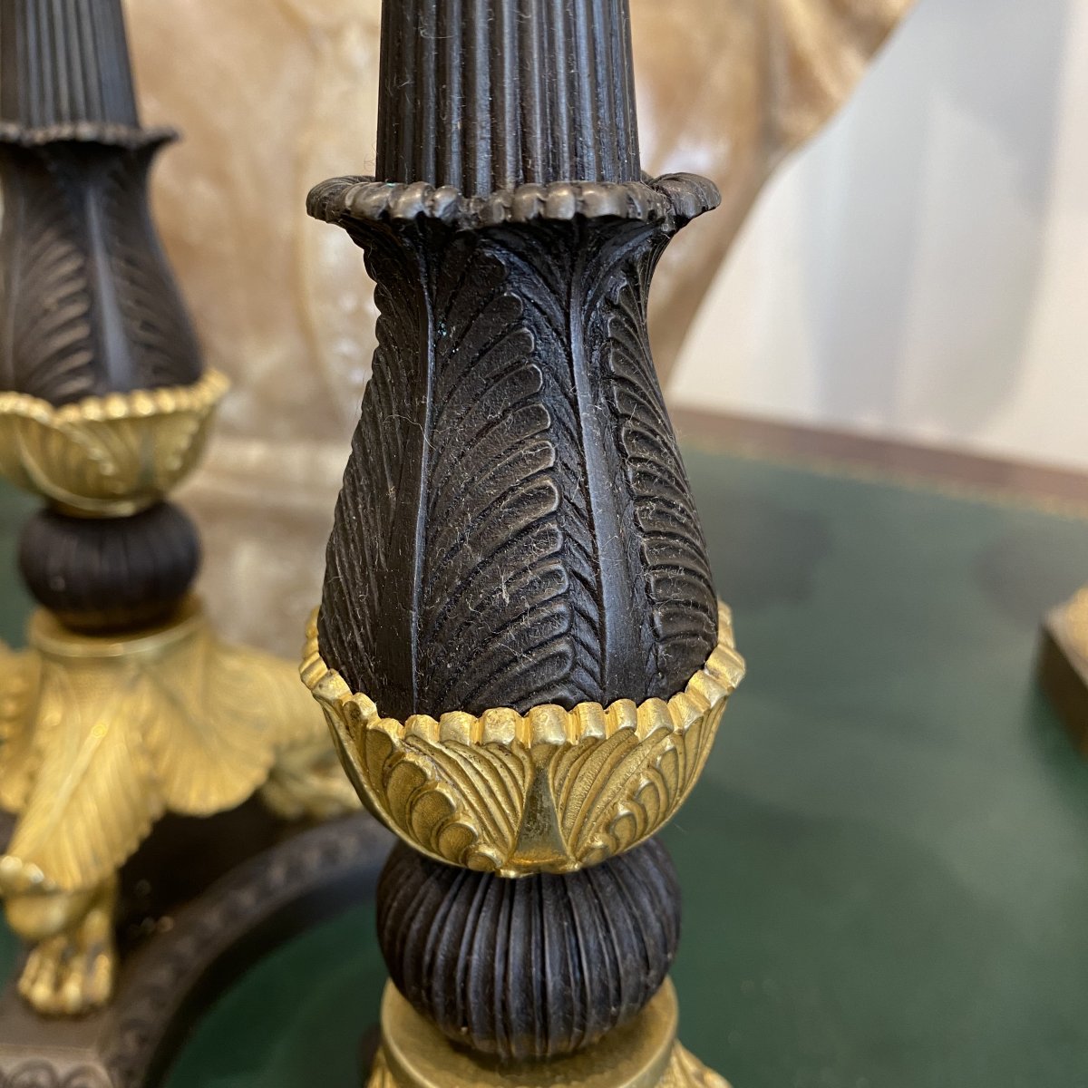 Pair Of Empire Candlesticks Claw Feet, Mercury Gilding And Brown Patina Beginning XIX Ieme-photo-1