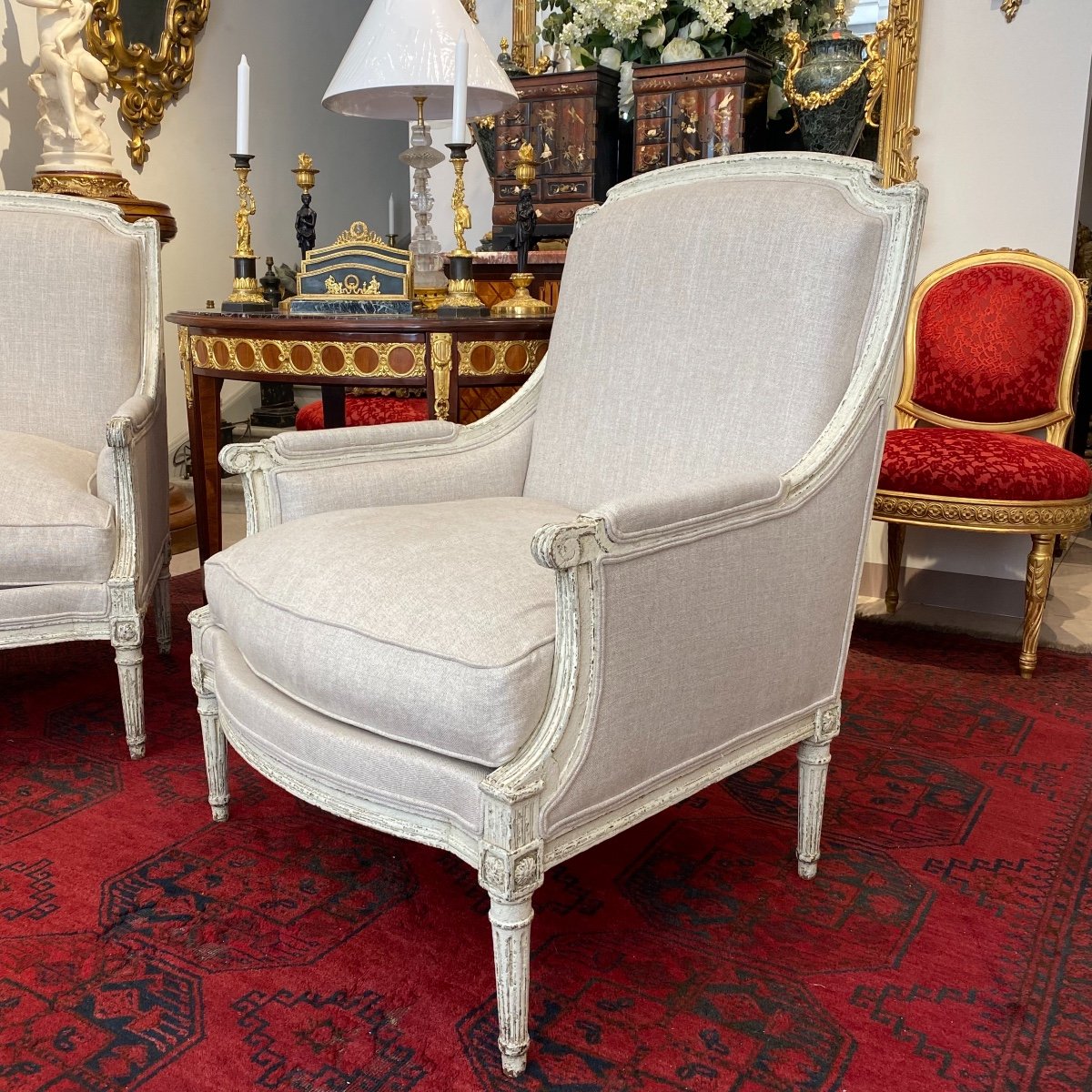 Paire De Bergeres En Bois Laqué De Style Louis XVI Et D’époque Napoléon III -photo-3