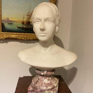 Bust Of Young Woman In Carrara Marble Early XX XX Ieme
