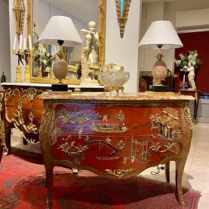 Commode Louis XV En Laque De Chine Rouge Fin XIX Ieme 