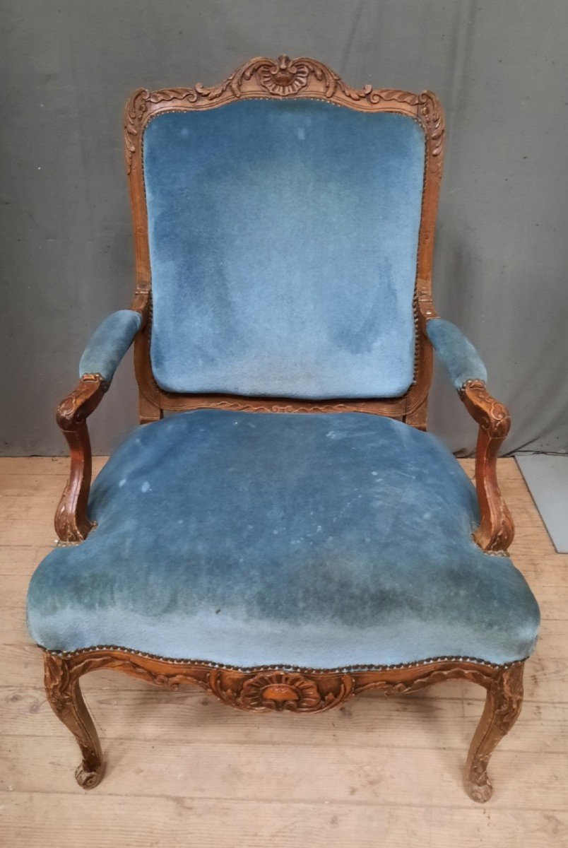 Louis XV Carved Armchair -photo-3