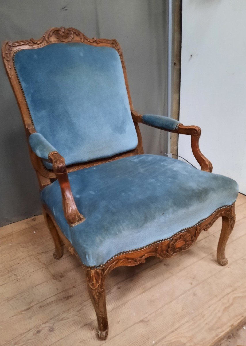 Louis XV Carved Armchair 