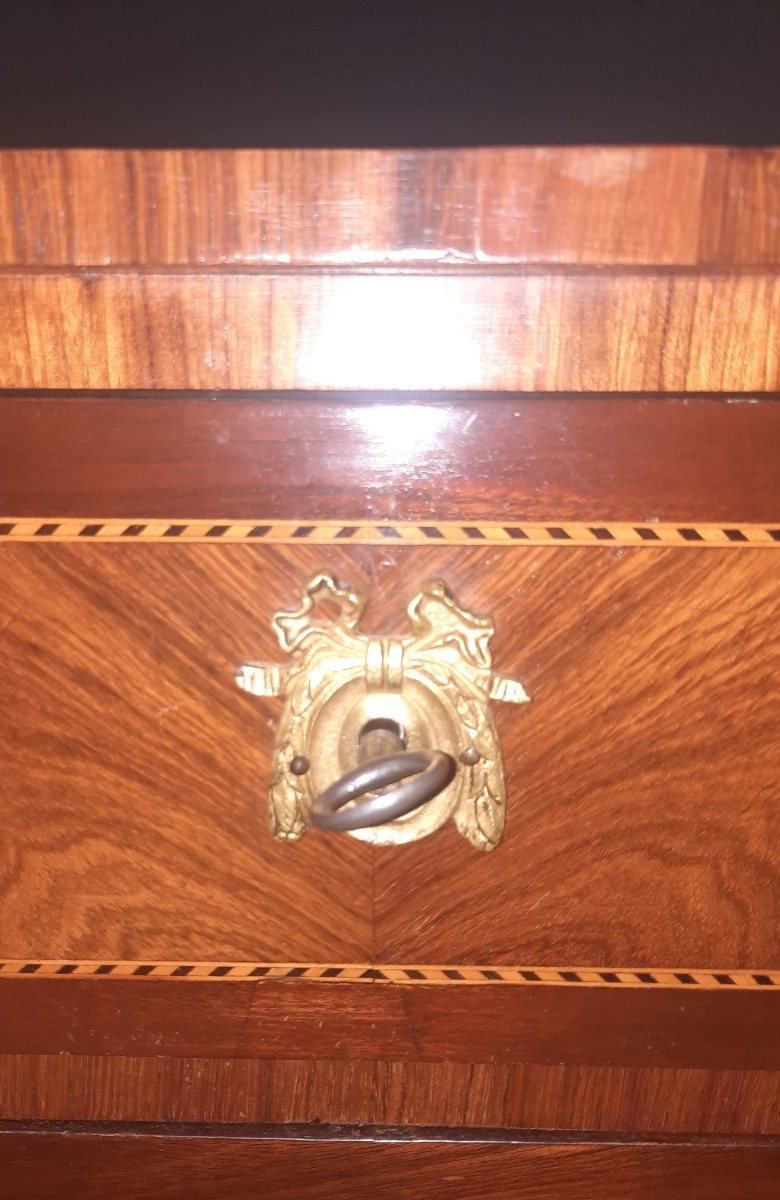 Small Transitional Style Marquetry Chest Of Drawers -photo-7