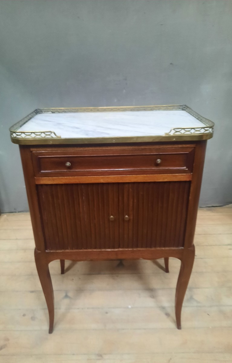 Transitional Style Curtain Chest Of Drawers 