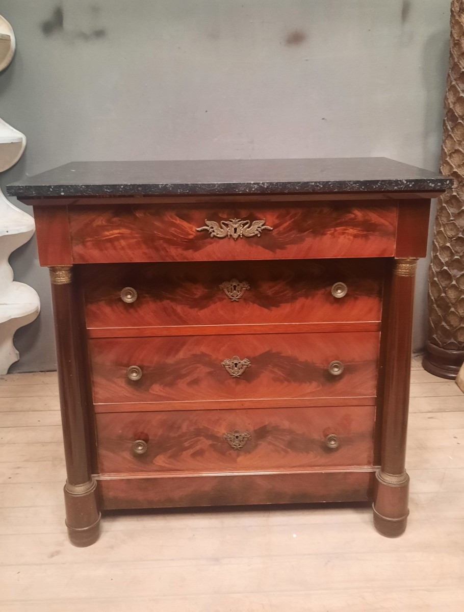 Empire Style Mahogany Column Chest Of Drawers 