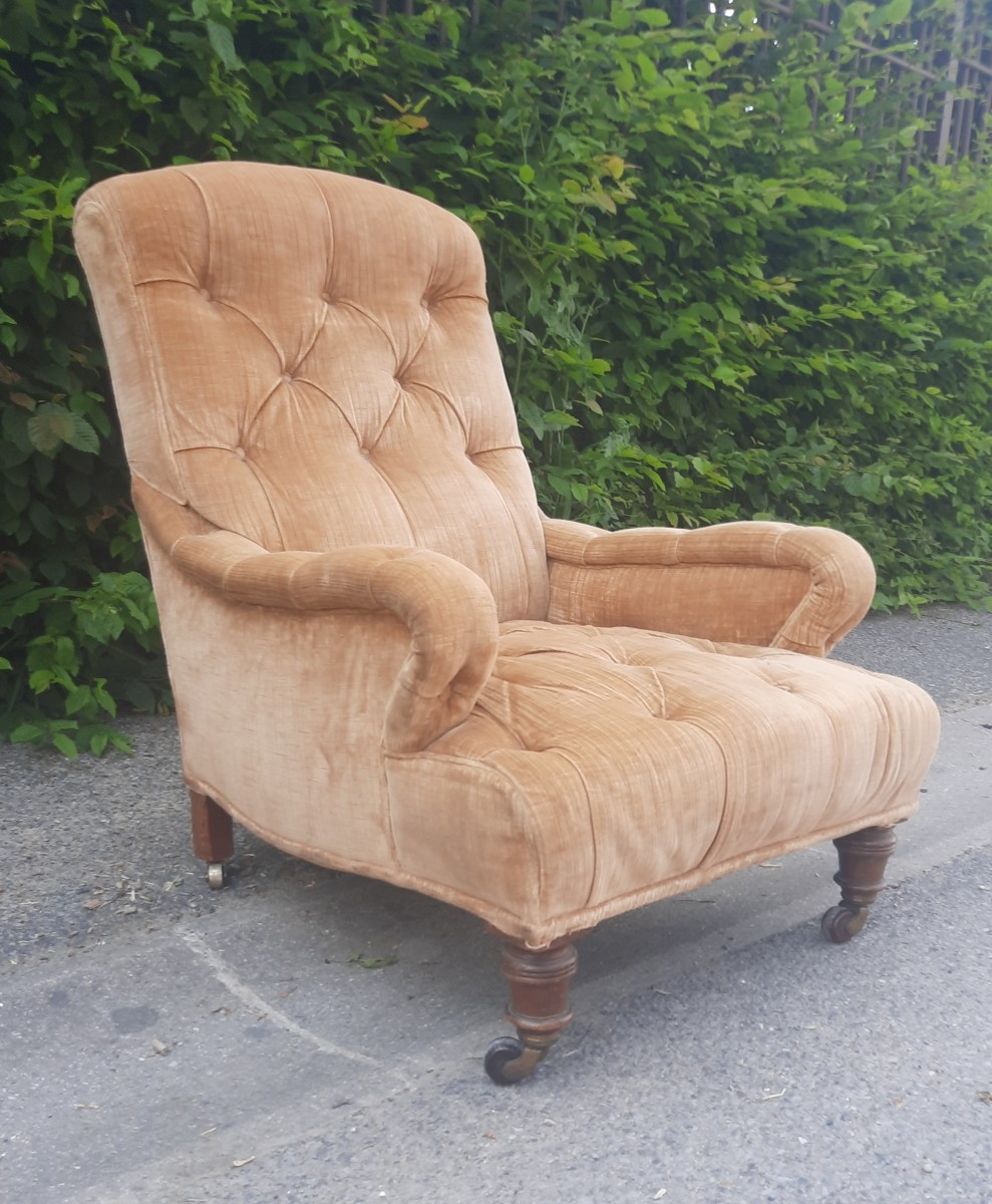 Large Upholstered Toad Armchair 