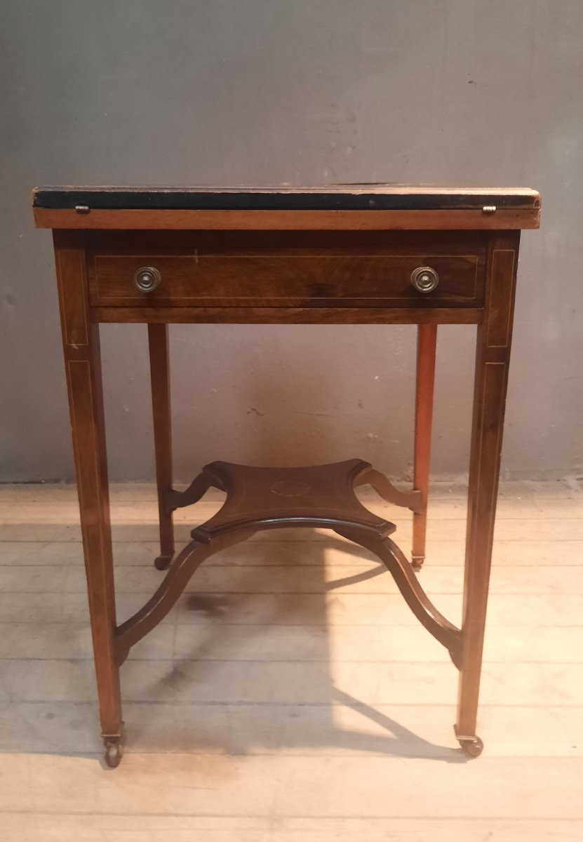 Handkerchief Game Table-photo-5