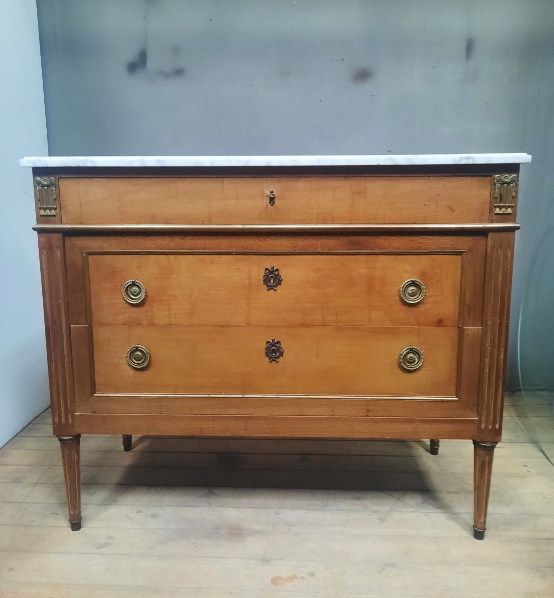 Commode style Louis XVI  à 3 tirroirs-photo-2
