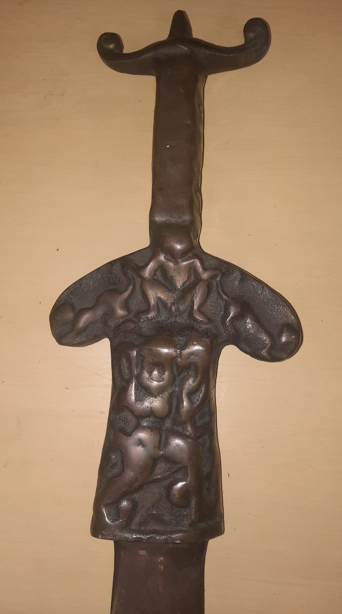 Paire de reproduction  d épée  celte en bronze-photo-3
