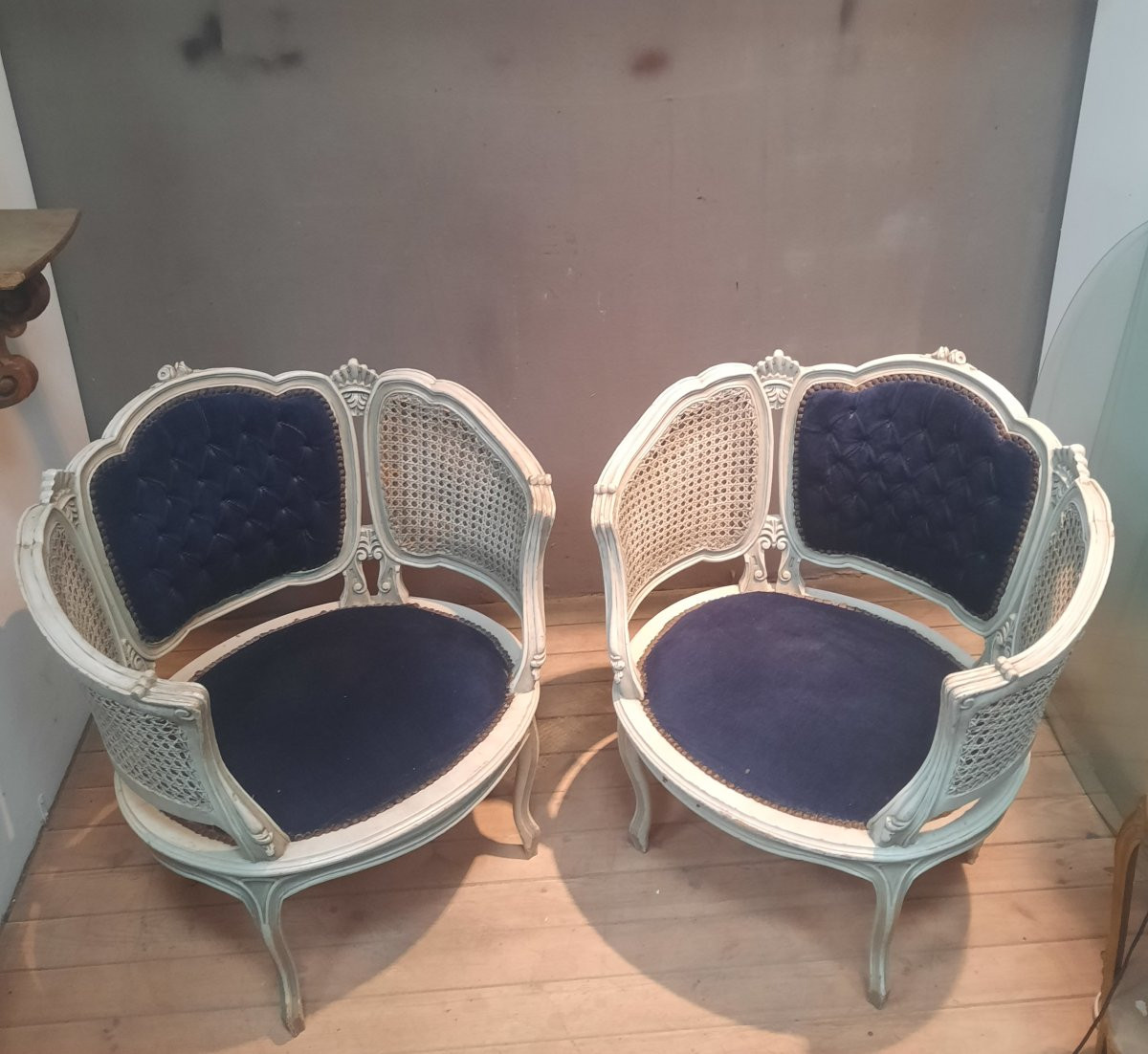 Paire de bergere en bois laqué et canage style Louis XV -photo-3