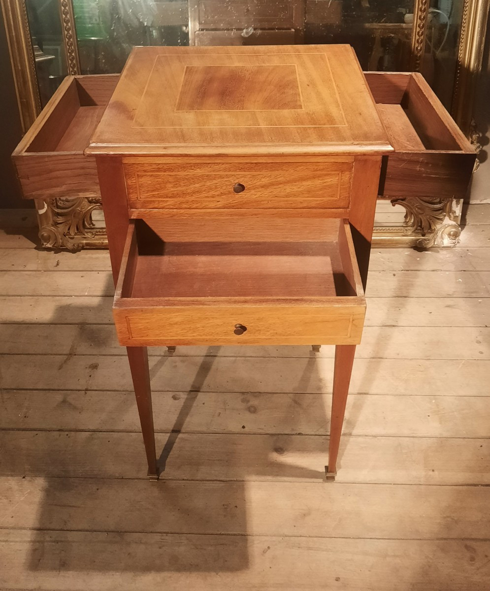 Coffee Table In Veneer With One Drawer Per Side 