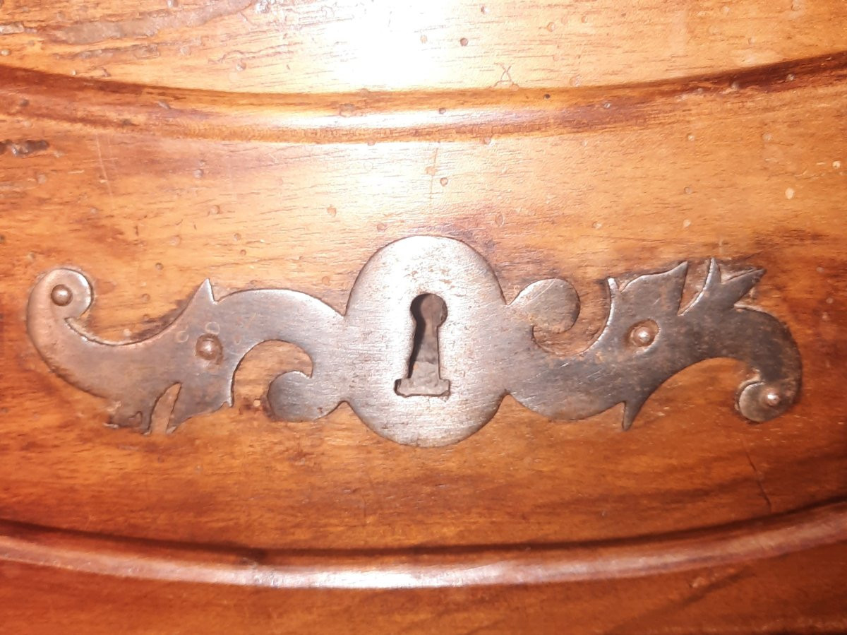 Commode du dix-huitième en bois massif-photo-6