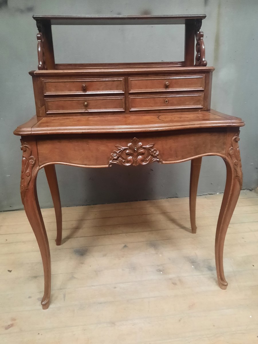 Louis XV-style Tiered Cabinet-photo-4