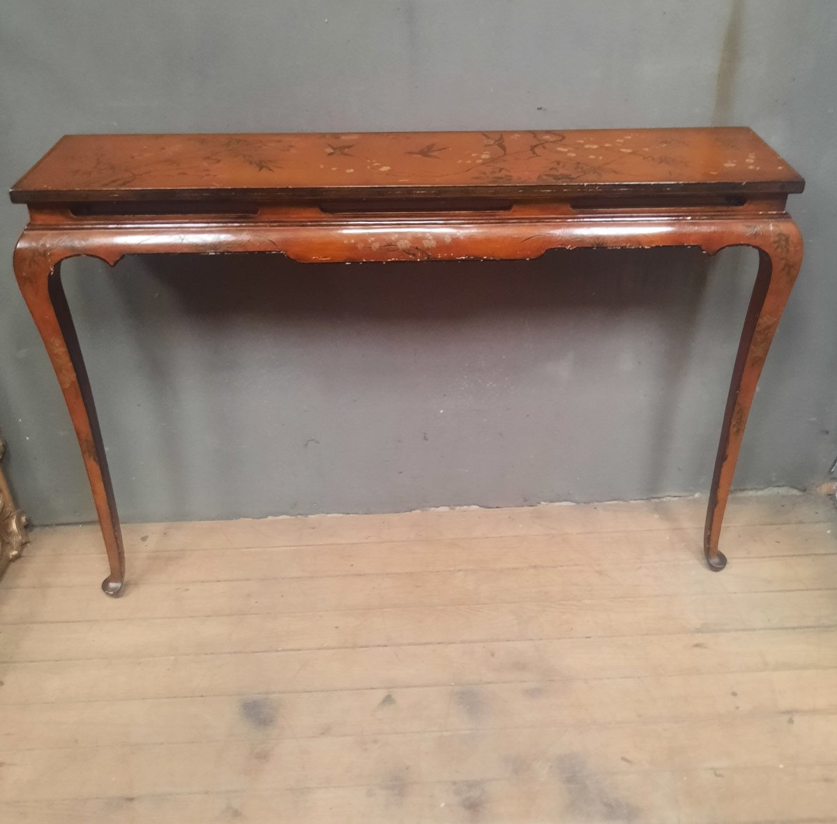 Narrow Console From The Far East -photo-4