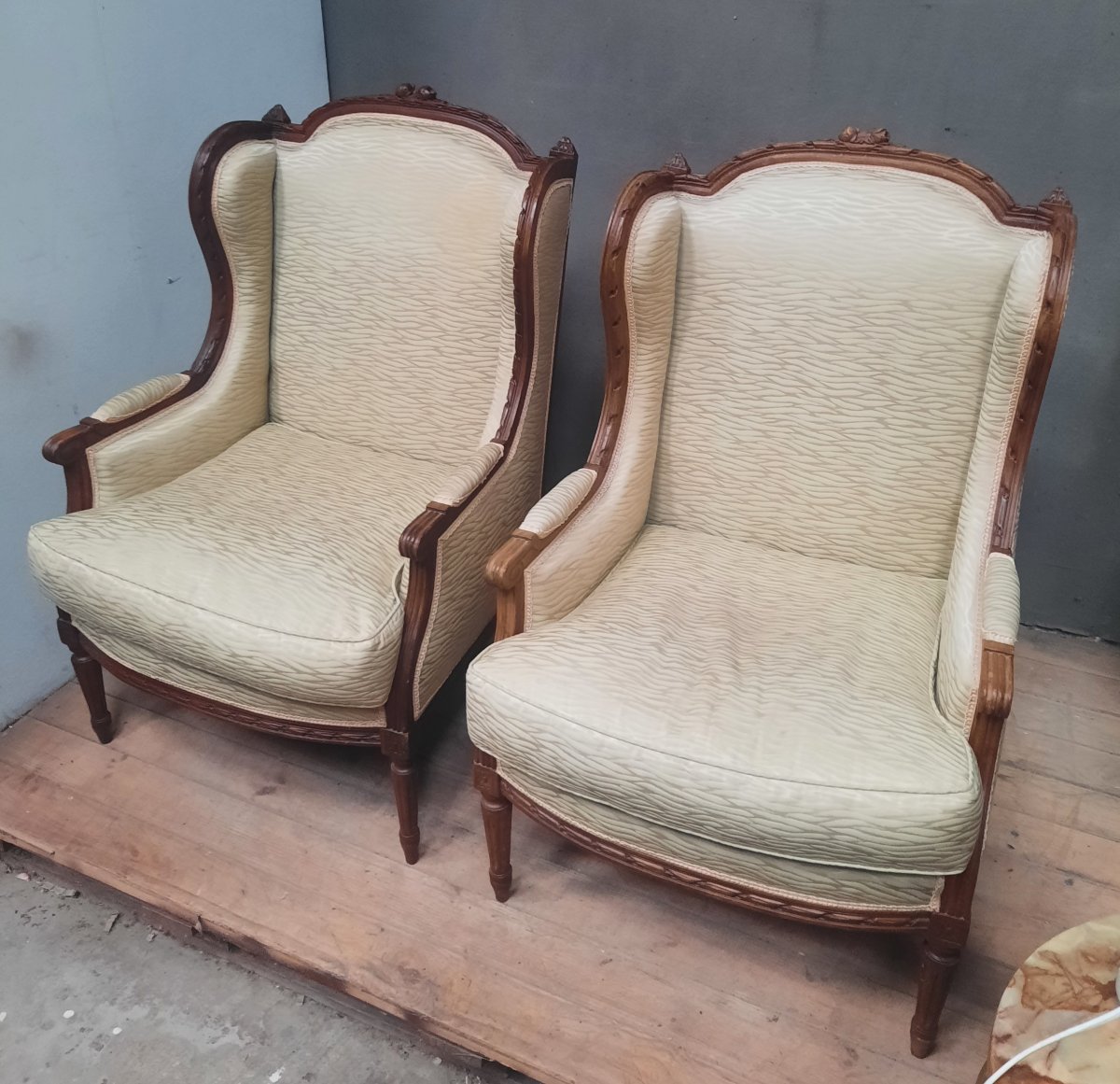 Pair Of Louis XVI-style Wingback Chairs -photo-2