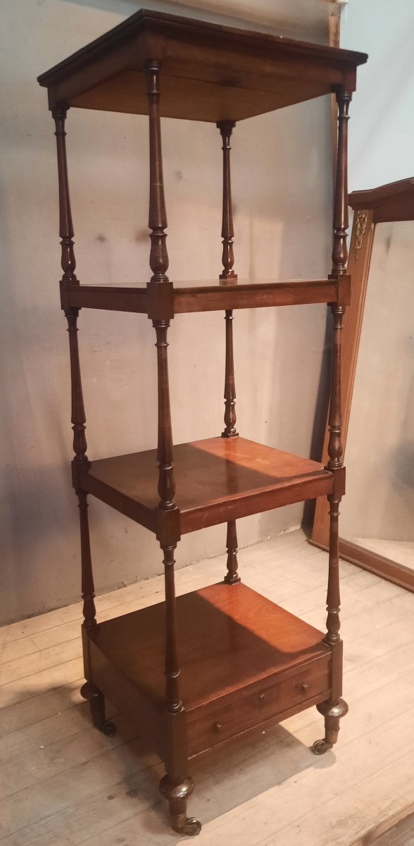 Square English Shelf-photo-3