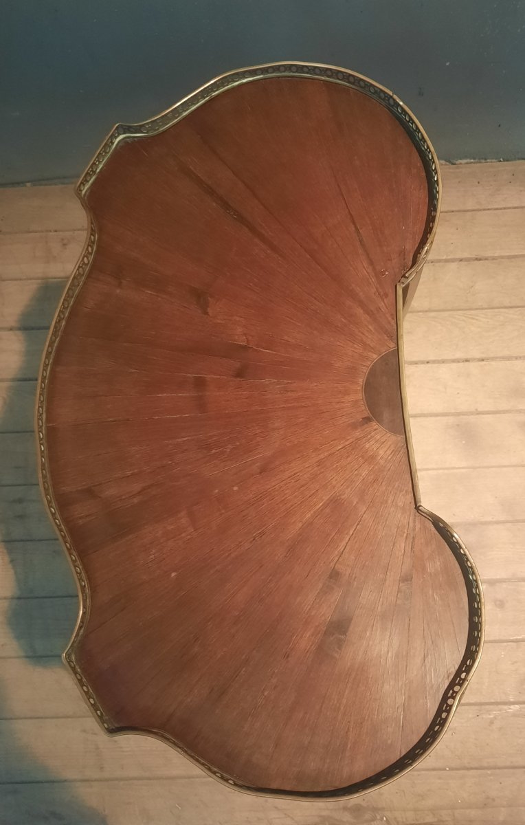 Kidney-shaped Table With Napoleon III Veneer -photo-2
