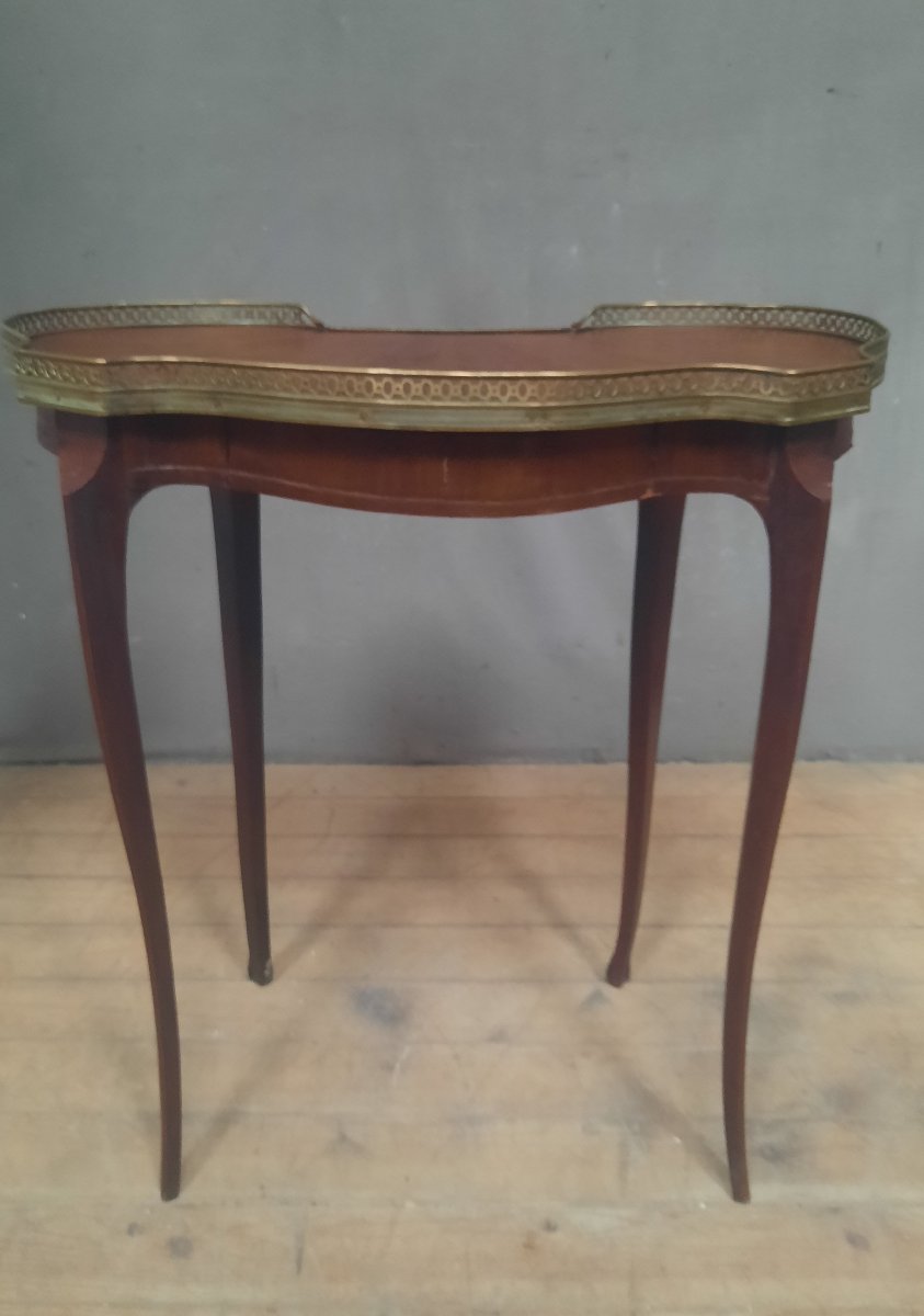 Kidney-shaped Table With Napoleon III Veneer -photo-3