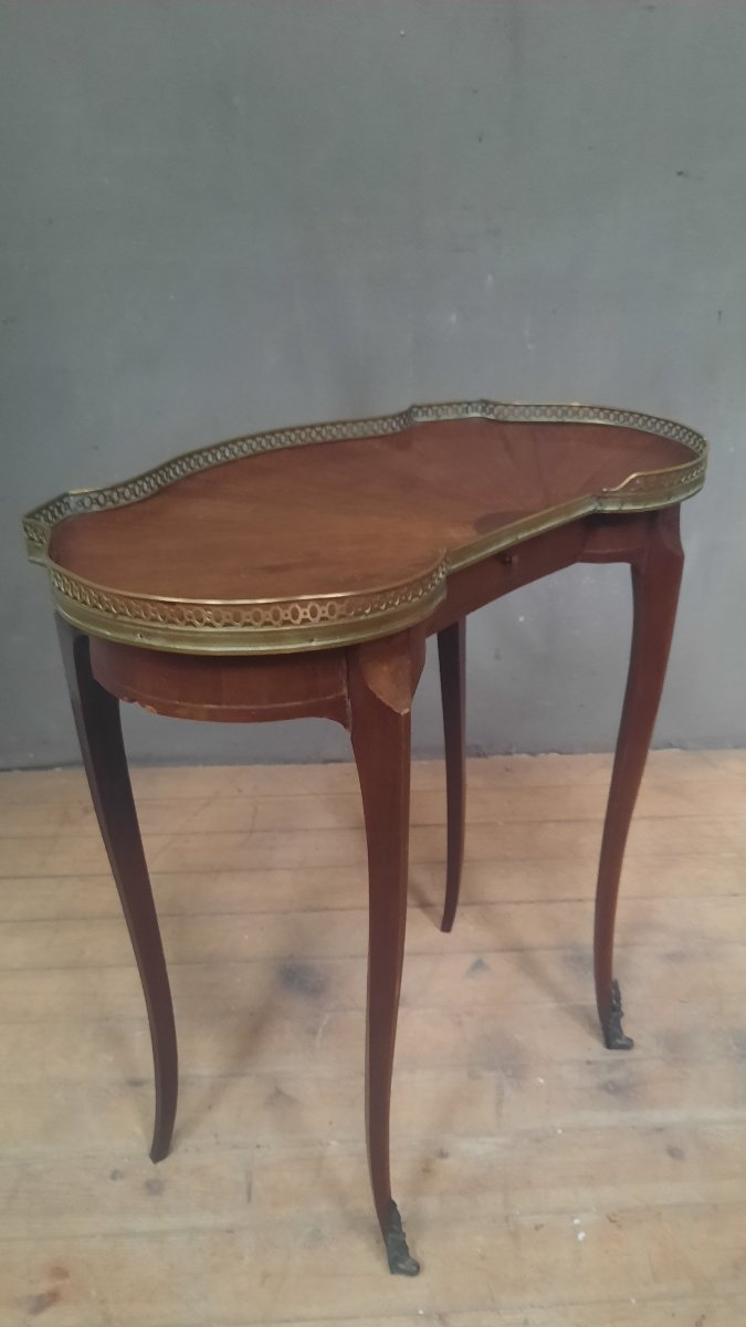 Kidney-shaped Table With Napoleon III Veneer -photo-6