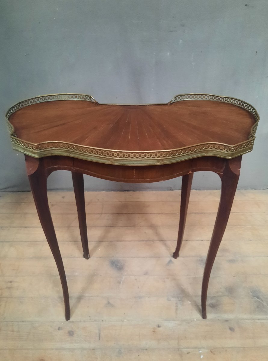 Kidney-shaped Table With Napoleon III Veneer -photo-8