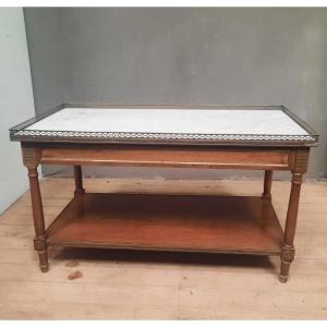 Table basse à galerie style Louis XVI 