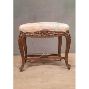 Louis XV-style Pouf With Rocaille Motifs