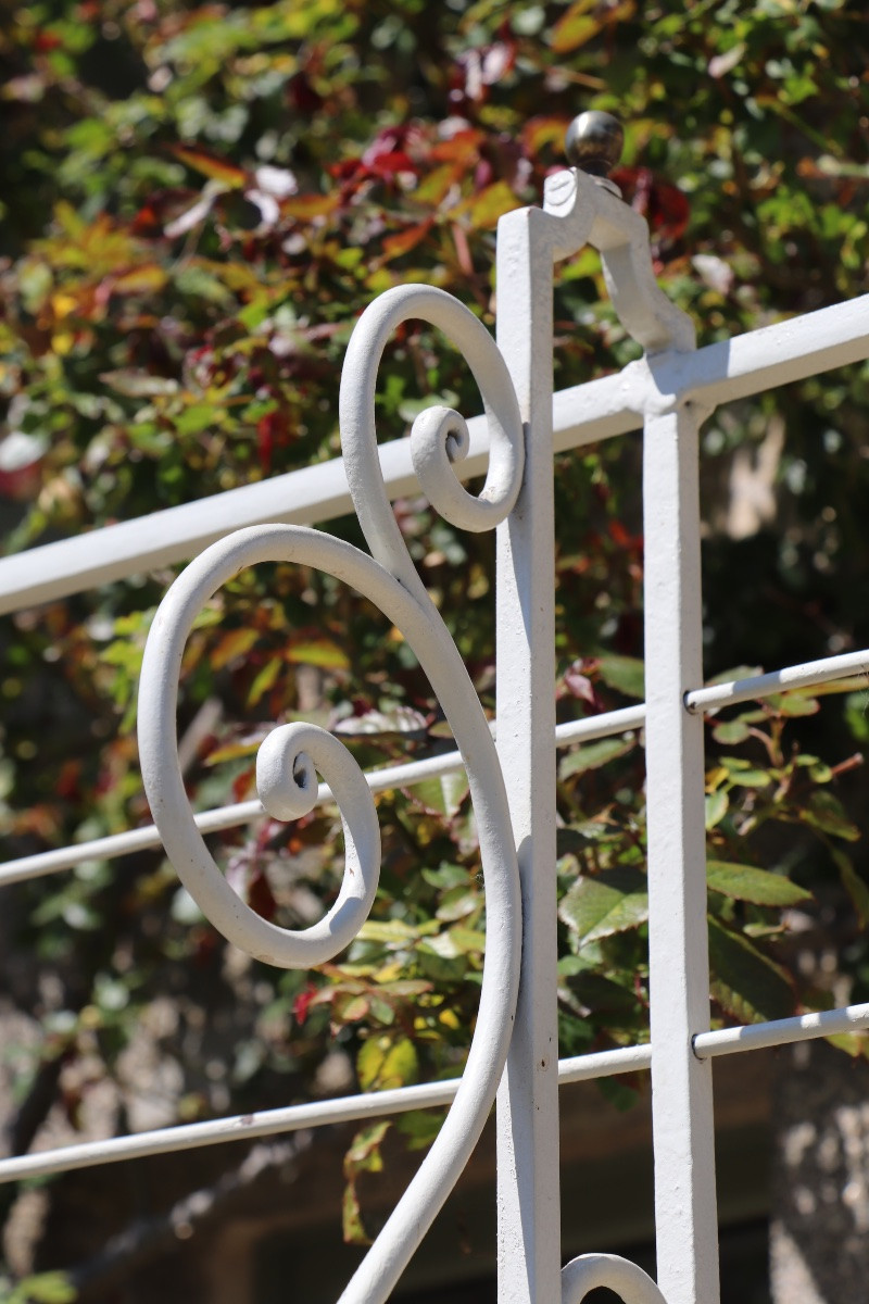 Large Baker's Shelf, 1950, Brass Wrought Iron-photo-1