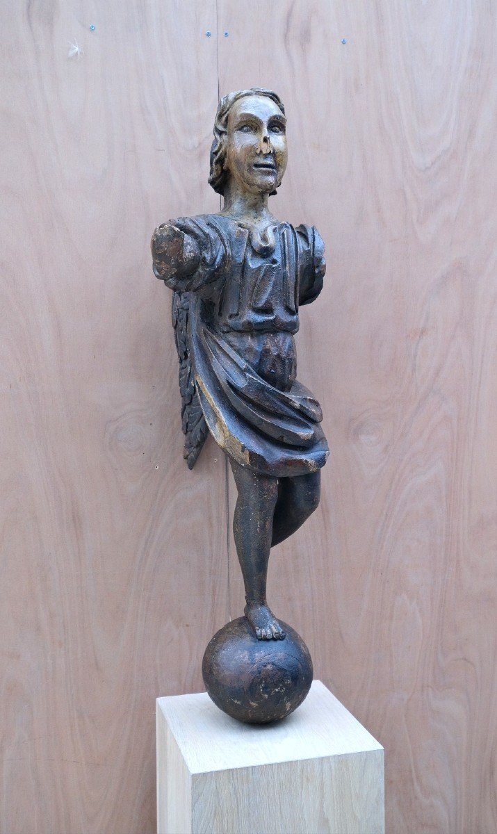 Sculpture Of A Religious Angel In Carved Wood And Polychromy, Late 18th Century  