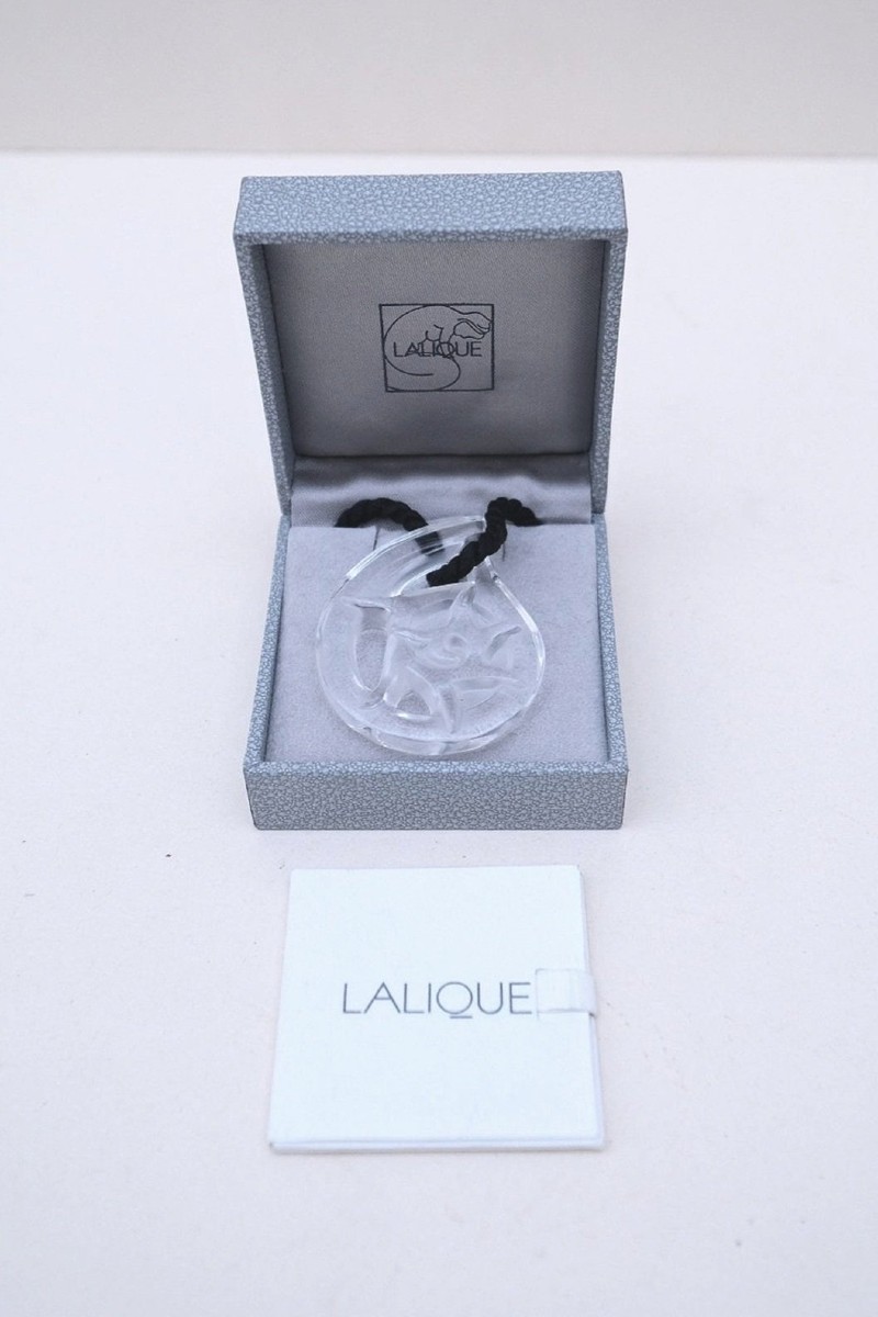 Collier De Lalique En Cristal Dans Sa Boite D’origine, 2011  